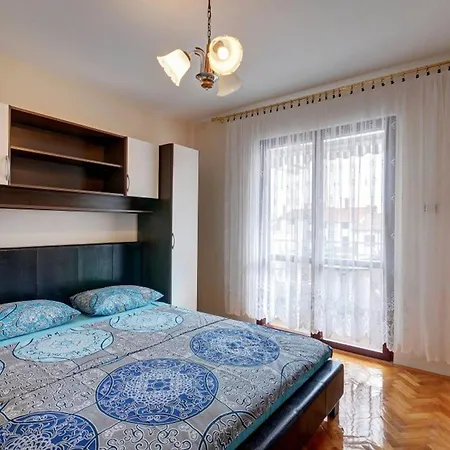 Cozy Alexandra For Relaxed Vacation Gostinjska kuća *