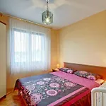 بيت ضيافة Cozy Alexandra For Relaxed Vacation بولا